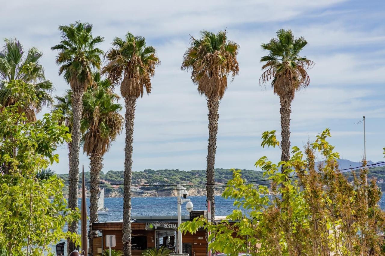Les balcons de Bandol Centre ville avec vue mer et face à la plage Esterno foto