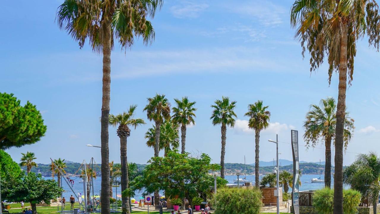 Les balcons de Bandol Centre ville avec vue mer et face à la plage Esterno foto