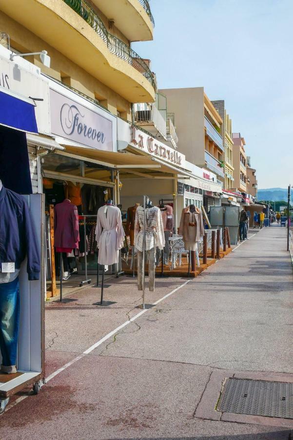 Les balcons de Bandol Centre ville avec vue mer et face à la plage Esterno foto